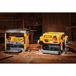 DeWalt 13 in. Three Knife, Two Speed Thickness Planer (Reconditioned)