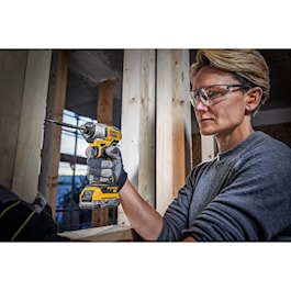 DEWALT POWERSTACK 20-volt Max 1/4-in Brushless Cordless Impact Driver (1-Battery Included, Charger Included and Soft Bag included) (Reconditioned)