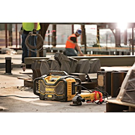 DeWalt Jobsite Radio Charger with BLUETOOTH®  Jobsite Radio Charger with BLUETOOTH® (Reconditioned)