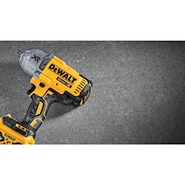 DeWalt 20v MAX* XR Brushless High Torque 1/2 in. Impact Wrench with Dentent Pin Anvil (4.0 Ah) (Reconditioned)