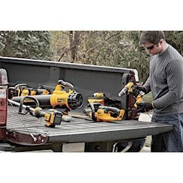 DeWalt 20V MAX* Lithium Ion Hedge Trimmer (5.0Ah) (Reconditioned)