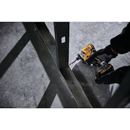 DeWalt ATOMIC™ 20V MAX* Brushless Cordless Compact 1/4 in. Impact Driver Kit (Reconditioned)