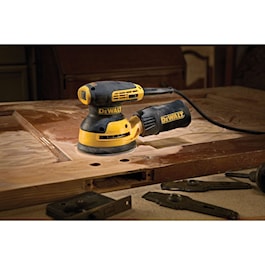 DeWalt 5 in Variable-Speed Random Orbit Sander (Reconditioned)