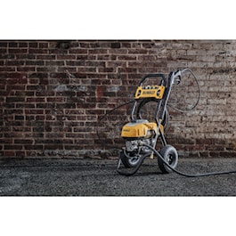 DeWalt 2400 PSI 13 Amp Electric Cold-Water Pressure Washer (Reconditioned)