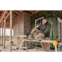 DeWalt 15 Amp 12 in. Electric Single-Bevel Compound Miter Saw (Reconditioned)