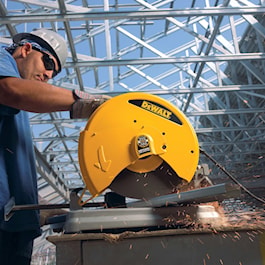 DeWalt 14 in. Chop Saw with QUIK-CHANGE™ Keyless Blade Change System (Reconditioned)