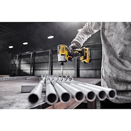 DEWALT POWERSTACK 20-volt Max 1/4-in Brushless Cordless Impact Driver (1-Battery Included, Charger Included and Soft Bag included) (Reconditioned)
