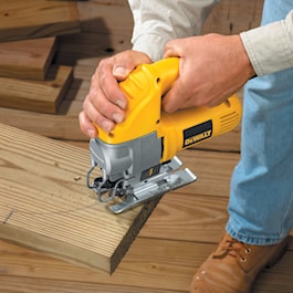 DeWalt 5.5 Amp Electric Variable Speed Jig Saw (Reconditioned)
