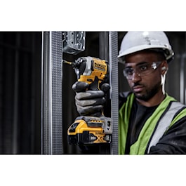 DeWalt ATOMIC™ 20V MAX* Brushless Cordless 3-Speed 1/4 in. Impact Driver Kit (Reconditioned)