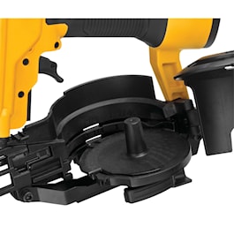 DeWalt 15° Coil Roofing Nailer (Reconditioned)