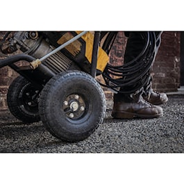 DeWalt 2400 PSI 13 Amp Electric Cold-Water Pressure Washer (Reconditioned)