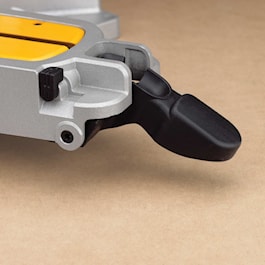 DeWalt 12 in. Double-Bevel Sliding Compound Miter Saw (Reconditioned)