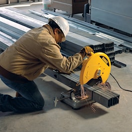 DeWalt 14 in. Chop Saw with QUIK-CHANGE™ Keyless Blade Change System (Reconditioned)