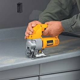 DeWalt 5.5 Amp Electric Variable Speed Jig Saw (Reconditioned)