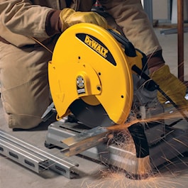 DeWalt 14 in. Chop Saw with QUIK-CHANGE™ Keyless Blade Change System (Reconditioned)