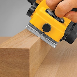 DeWalt 3-1/4" Portable Hand Planer (Reconditioned)