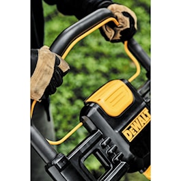 DeWalt 2X20V MAX* 21-1/2 in. Brushless Cordless Push Mower (Reconditioned)
