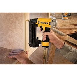 DeWalt 18 GA Precision Point™ Brad Nailer (Reconditioned)
