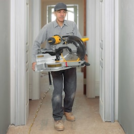 DeWalt 12 in. Double-Bevel Sliding Compound Miter Saw (Reconditioned)