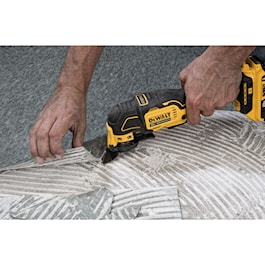 DeWalt ATOMIC™ 20V Max* Brushless Cordless Oscillating Multi-Tool (tool only) (Reconditioned)