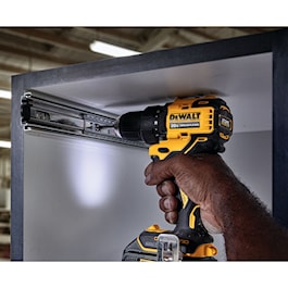 DeWalt ATOMIC™ 20V MAX* Brushless Compact 1/2 in. Drill/Driver Kit (Reconditioned)