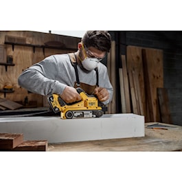 DeWalt 20V MAX* XR® Brushless Cordless 1/4 Sheet Variable Speed Sander (Tool Only) (Reconditioned)