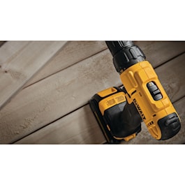 DeWalt 20V MAX* Compact Drill/Driver Kit (Reconditioned)