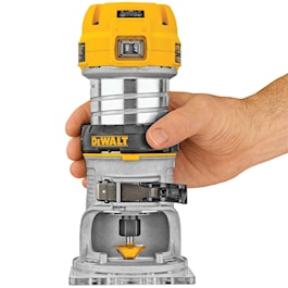 DeWalt 1-1/4 HP Max Torque Variable Speed Compact Router (Reconditioned)