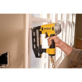DeWalt 16 GA Precision Point™ Finish Nailer (Reconditioned)