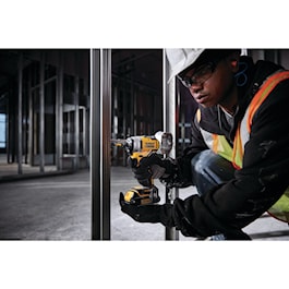 DeWalt ATOMIC™ 20V MAX* Brushless Cordless Compact 1/4 in. Impact Driver Kit (Reconditioned)