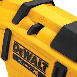 DeWalt 20V MAX* XR® 16 GA Angled Finish Nailer - Kit (Reconditioned)