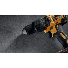 DEWALT 1/2-in 20-volt Max-Amp Variable Speed Brushless Cordless Hammer Drill (Bare Tool) (Reconditioned)