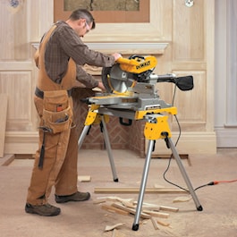 DeWalt 12 in. Double-Bevel Sliding Compound Miter Saw (Reconditioned)