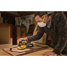 DeWalt 5 in Variable-Speed Random Orbit Sander (Reconditioned)