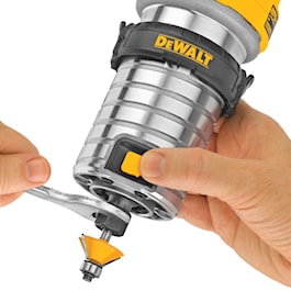 DeWalt 1-1/4 HP Max Torque Variable Speed Compact Router (Reconditioned)