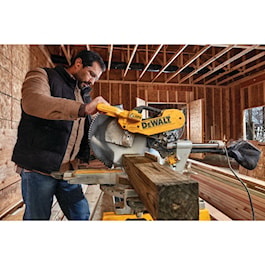DeWalt 12 in. Double-Bevel Sliding Compound Miter Saw (Reconditioned)