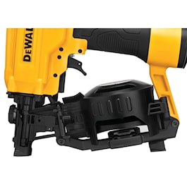 DeWalt 15° Coil Roofing Nailer (Reconditioned)