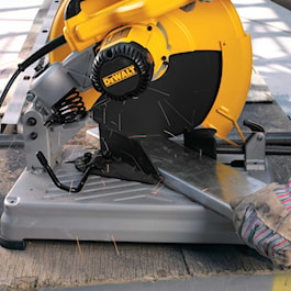 DeWalt 14 in. Chop Saw with QUIK-CHANGE™ Keyless Blade Change System (Reconditioned)