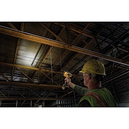 DeWalt 20V MAX* Jobsite LED Spotlight (Reconditioned)