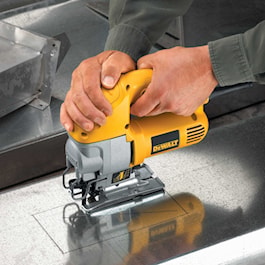 DeWalt 5.5 Amp Electric Variable Speed Jig Saw (Reconditioned)