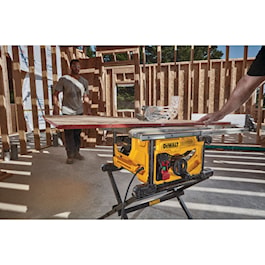 DeWalt 8-1/4 in. Compact Jobsite Table Saw (Reconditioned)