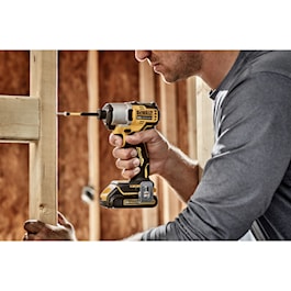 DeWalt 20V MAX* Brushless Cordless 1/4 in. Impact Driver Kit (Reconditioned)